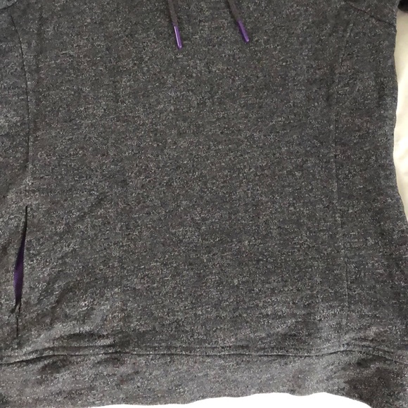 North Face Cowel Neck Sweatshirt - Picture 2 of 4